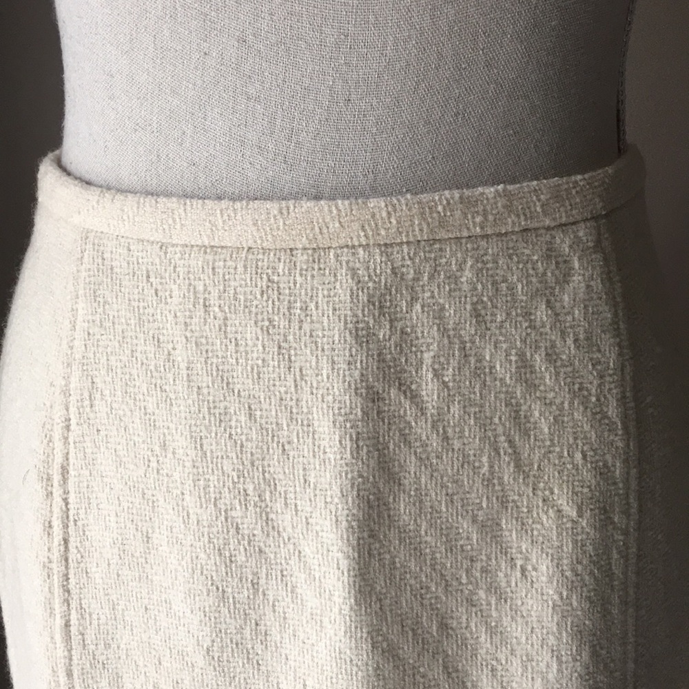 Skirt - Picture 3 of 8